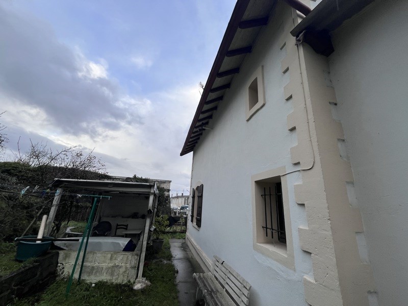 Vente Maison ST JEAN D ANGELY - 3 pièces -62 m² - (17400)