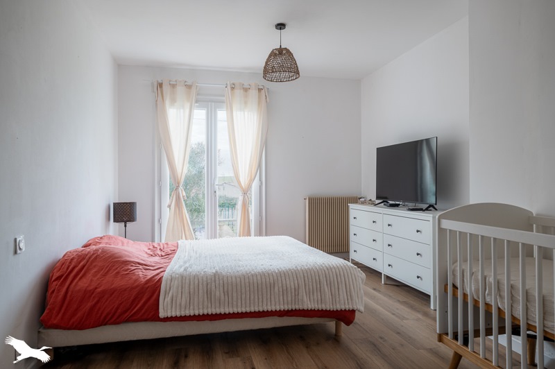 Vente Maison LES EGLISES D ARGENTEUIL - 8 pièces -210 m² - (17400)