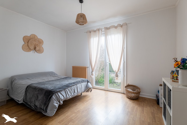 Vente Maison LES EGLISES D ARGENTEUIL - 8 pièces -210 m² - (17400)