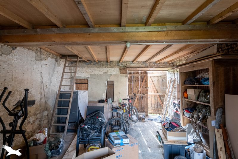 Vente Maison POURSAY GARNAUD - 6 pièces -122 m² - (17400)