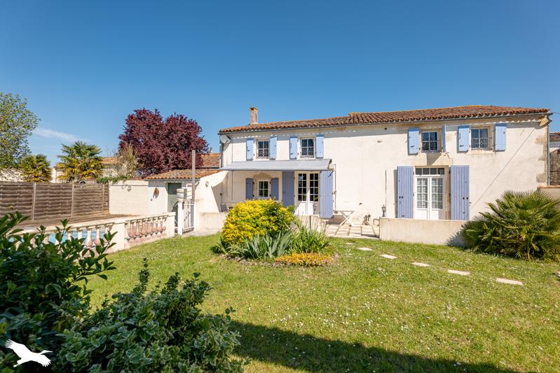 Vente Maison MIGRE - 6 pièces -222 m² - (17330)