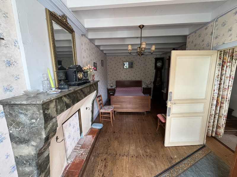 Vente Maison ASNIERES LA GIRAUD - 3 pièces -103 m² - (17400)