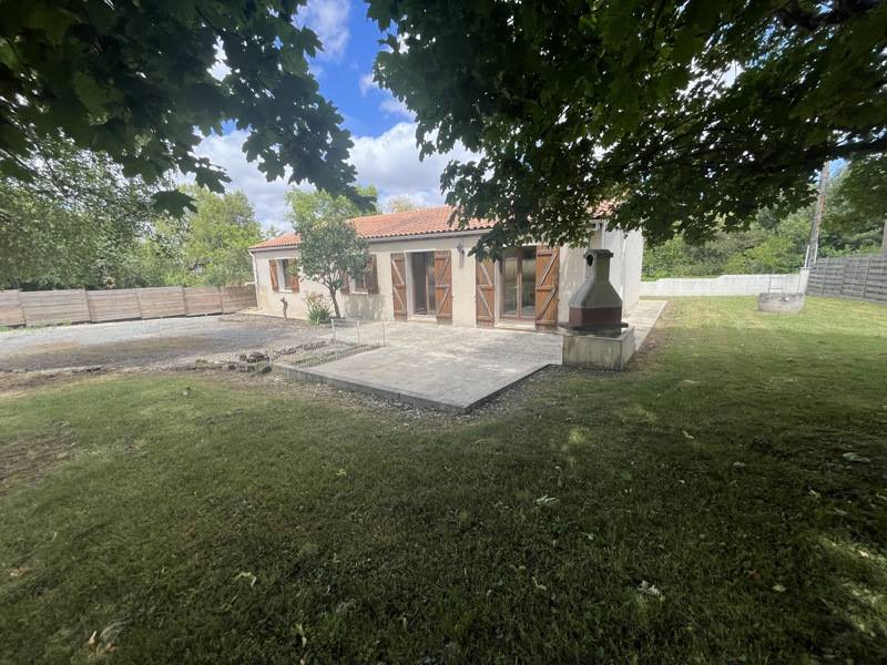Vente Maison ASNIERES LA GIRAUD - 4 pièces -88 m² - (17400)