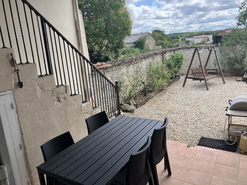 Vente Maison MAZERAY - 4 pièces -109 m² - (17400)