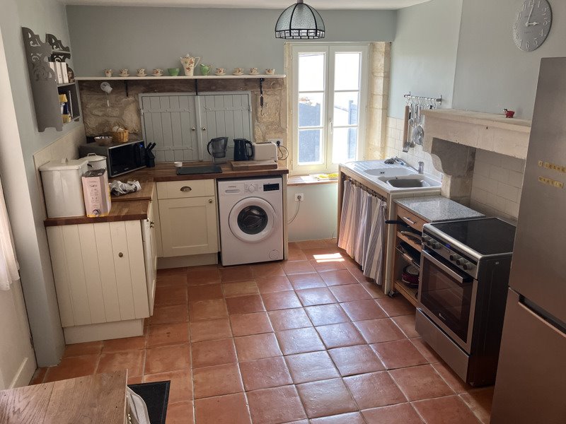 Vente Maison MAZERAY - 4 pièces -109 m² - (17400)