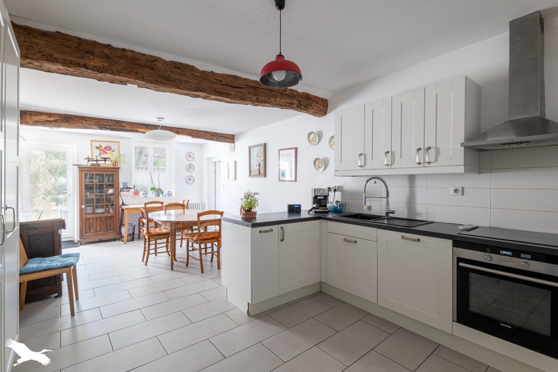 Vente Maison ST JEAN D ANGELY - 7 pièces -240 m² - (17400)