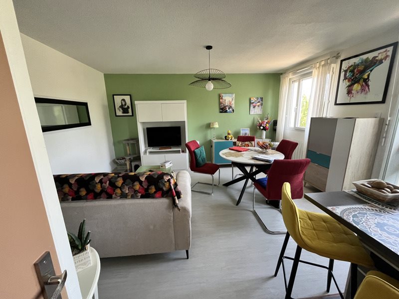 Vente Appartement ST JEAN D ANGELY - 2 pièces -44 m² - (17400)