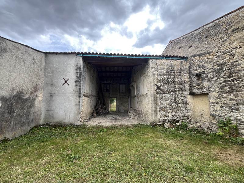 Vente Maison ST PIERRE DE L ISLE - 3 pièces -148 m² - (17330)
