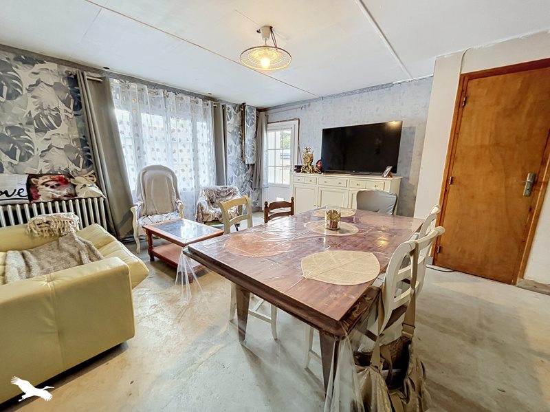 Vente Maison ST JEAN D ANGELY - 3 pièces -109 m² - (17400)