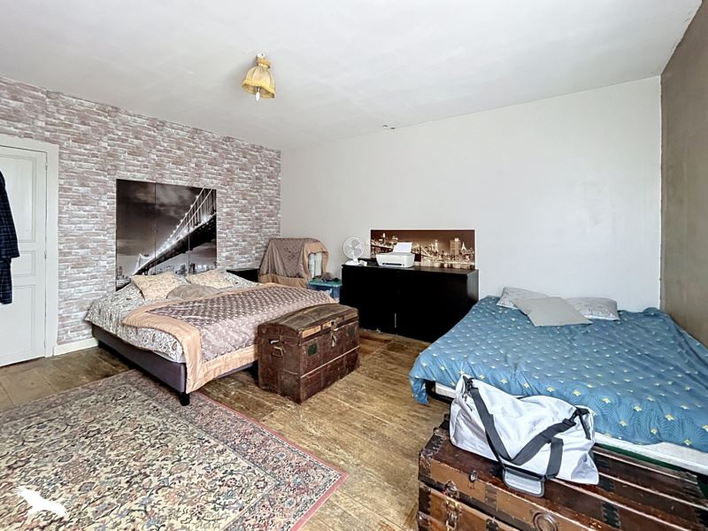Vente Maison ST JEAN D ANGELY - 3 pièces -109 m² - (17400)