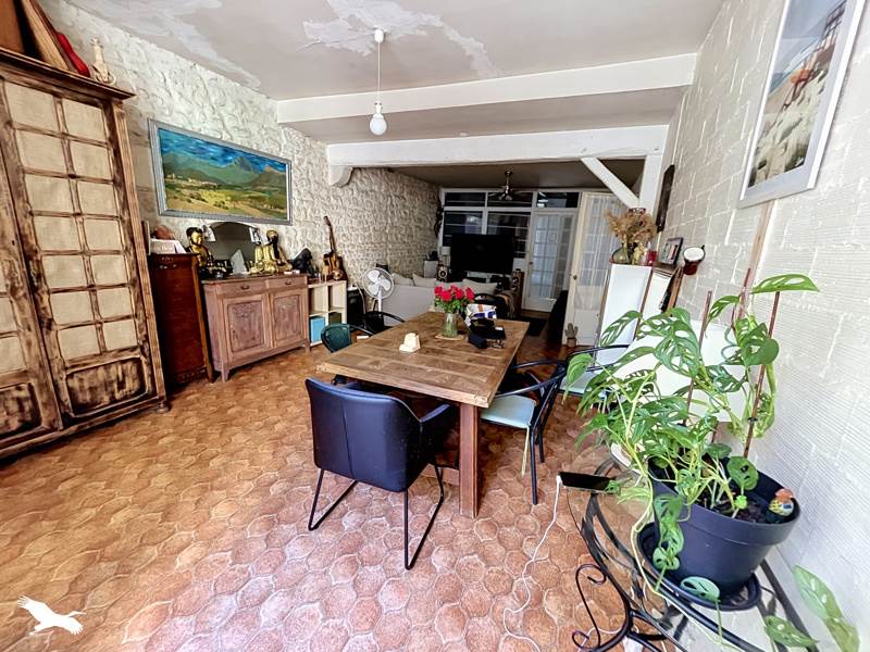 Vente Maison ST JEAN D ANGELY - 5 pièces -129 m² - (17400)