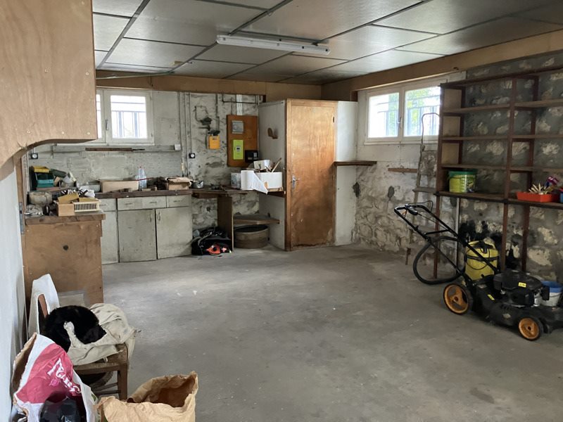 Vente Maison ST JEAN D ANGELY - 5 pièces -144 m² - (17400)