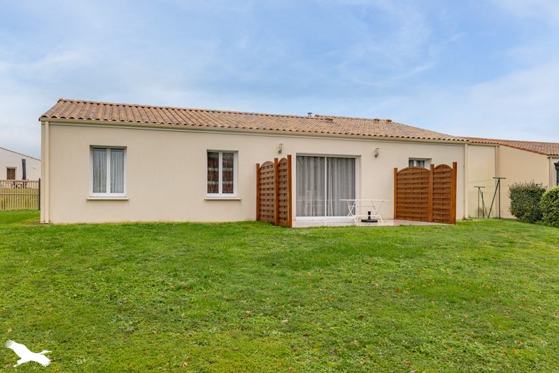 Vente Maison ASNIERES LA GIRAUD - 4 pièces -92 m² - (17400)