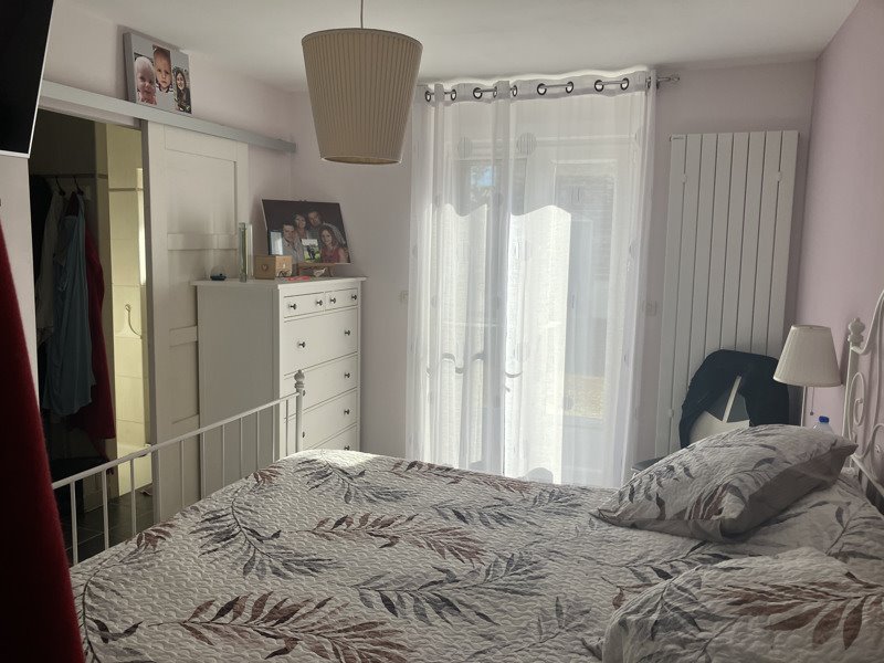 Vente Maison LES EGLISES D ARGENTEUIL - 7 pièces -285 m² - (17400)
