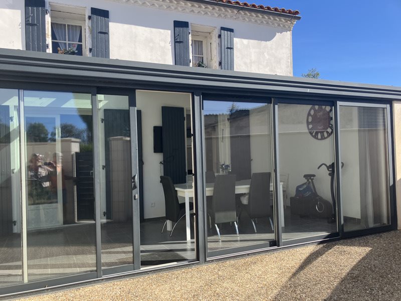 Vente Maison LES EGLISES D ARGENTEUIL - 7 pièces -285 m² - (17400)