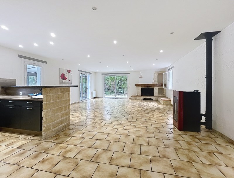Vente Maison Saint-Pardoult - 5 pièces -145 m² - (17400)
