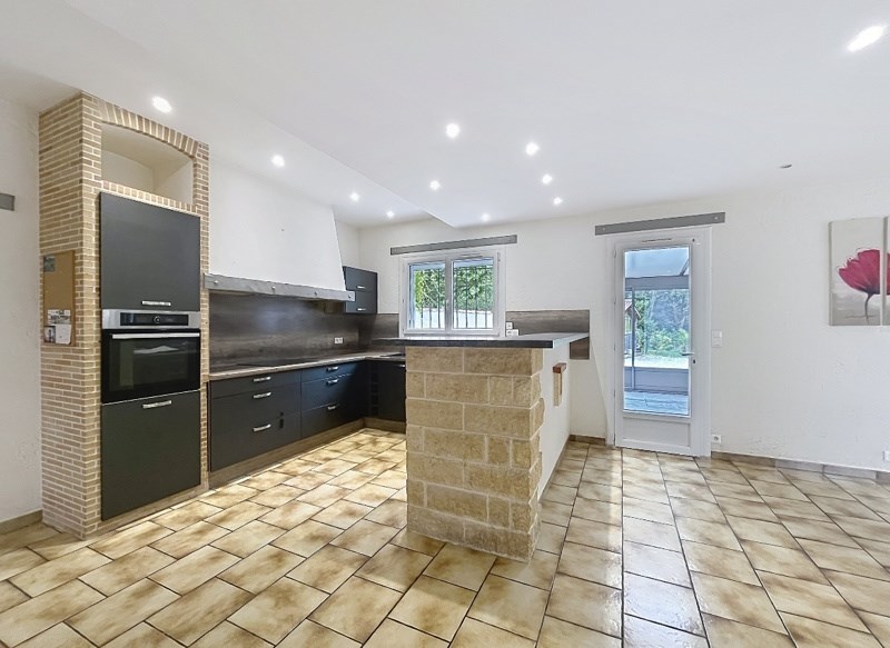 Vente Maison Saint-Pardoult - 5 pièces -145 m² - (17400)