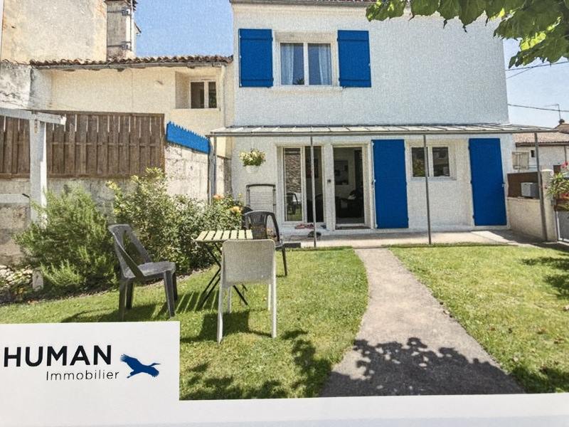 Vente Maison Saint-Jean-d'Angély - 5 pièces -107 m² - (17400)