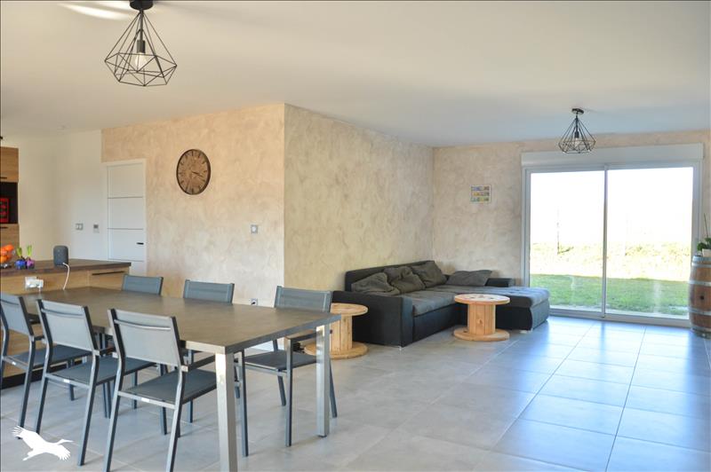 Vente Maison POUSSIGNAC - 5 pièces -128 m² - (47700)