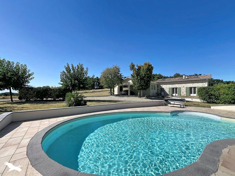 Vente Maison LA REUNION - 4 pièces -130 m² - (47700)