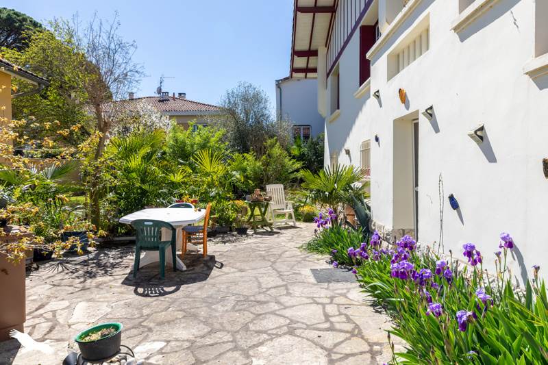 Vente Maison AGEN - 8 pièces -160 m² - (47000)