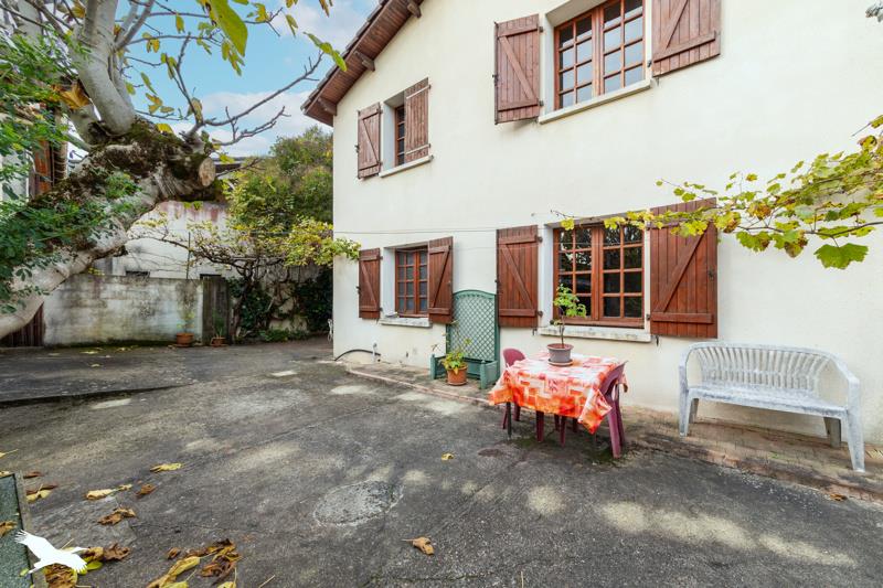 Vente Maison FOULAYRONNES 47510 7 pièces - 179 m²
