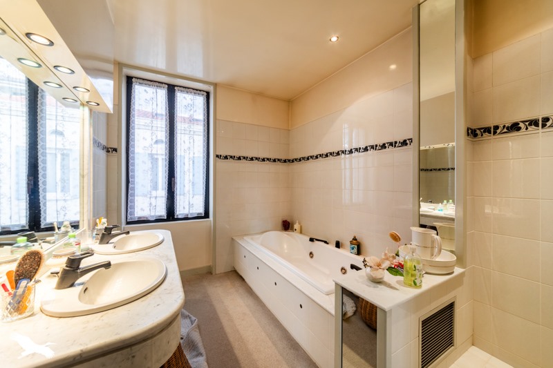 Vente Maison AGEN - 6 pièces -143 m² - (47000)