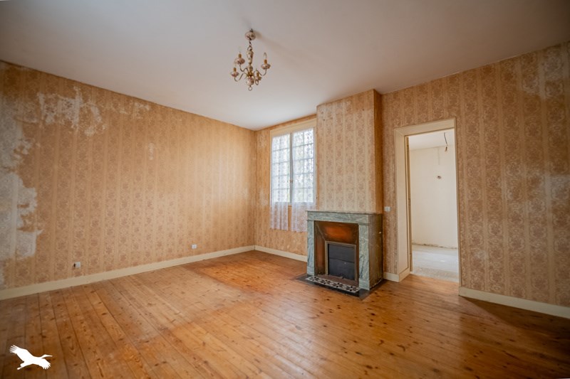 Vente Maison BEGUEY - 9 pièces -185 m² - (33410)