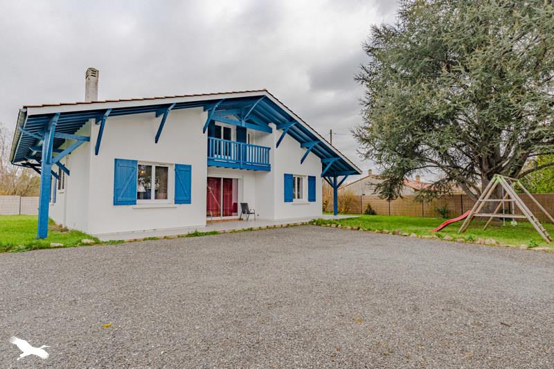 Vente Maison ILLATS - 4 pièces -110 m² - (33720)