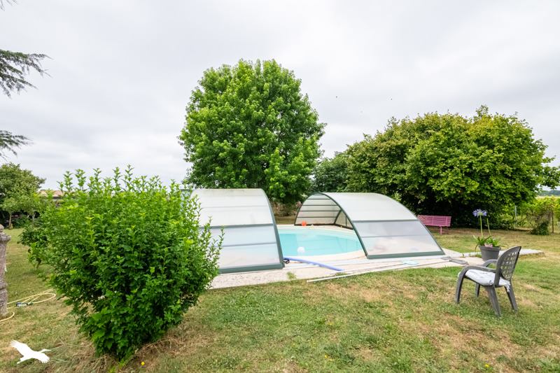 Vente Maison BEGUEY - 6 pièces -160 m² - (33410)