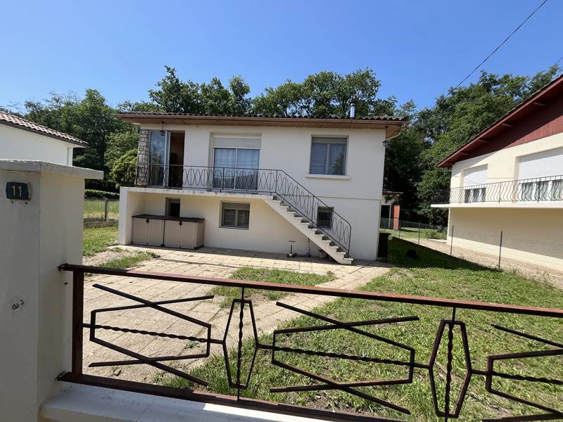 Vente Maison PODENSAC - 4 pièces -116 m² - (33720)