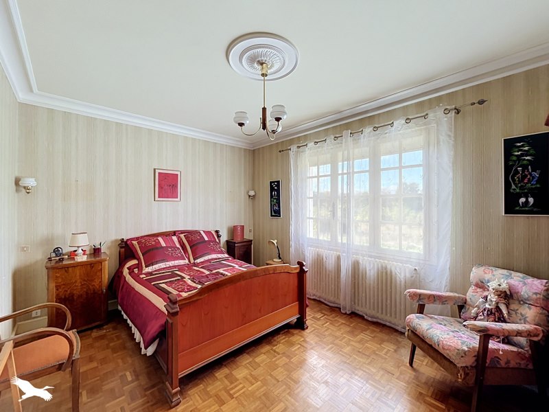 Vente Maison Laroque - 4 pièces -137 m² - (33410)