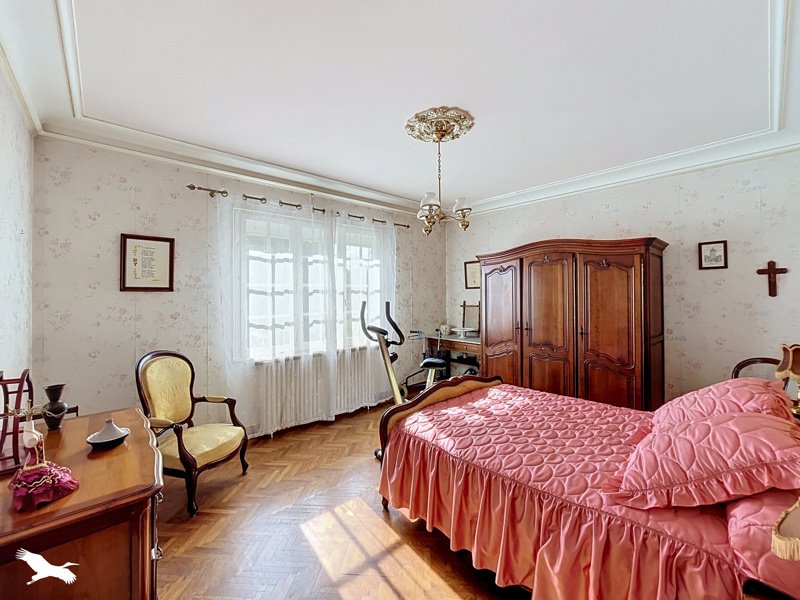 Vente Maison Laroque - 4 pièces -137 m² - (33410)