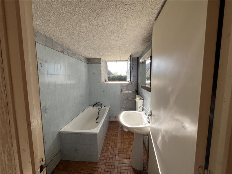 Vente Maison Châteaumeillant - 4 pièces -110 m² - (18370)