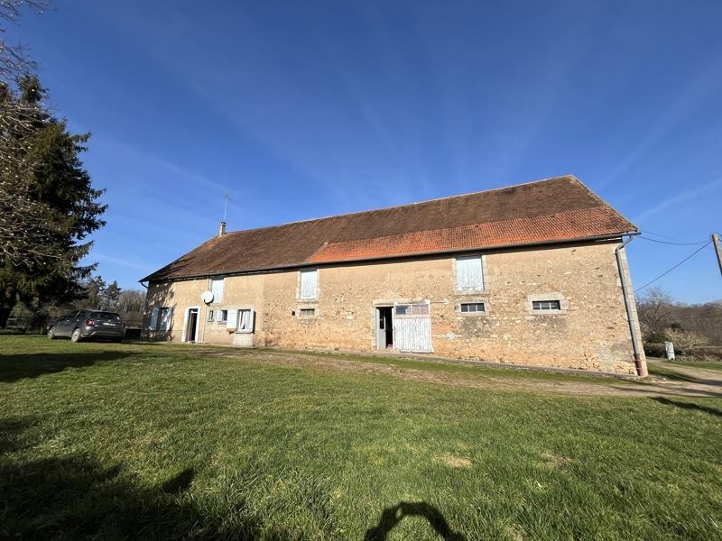 Vente Maison Châteaumeillant - 4 pièces -110 m² - (18370)