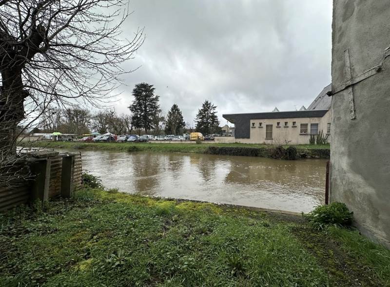 Vente Maison CHATEAUNEUF SUR CHER - 4 pièces -135 m² - (18190)