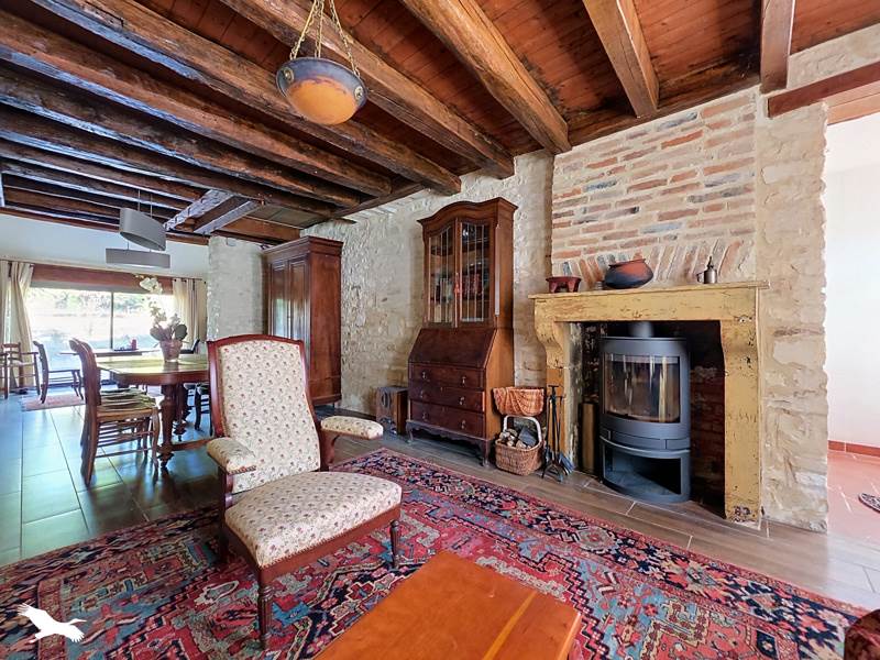 Maison 8 pièces 215 m² · à Mareuil-sur-Arnon · 215 m² · 138 320 €