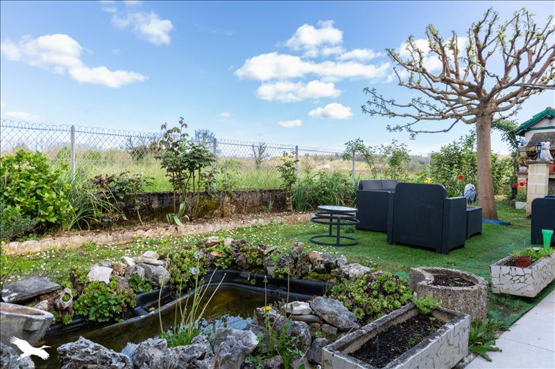 Vente Maison STE EULALIE D ANS - 8 pièces -152 m² - (24640)