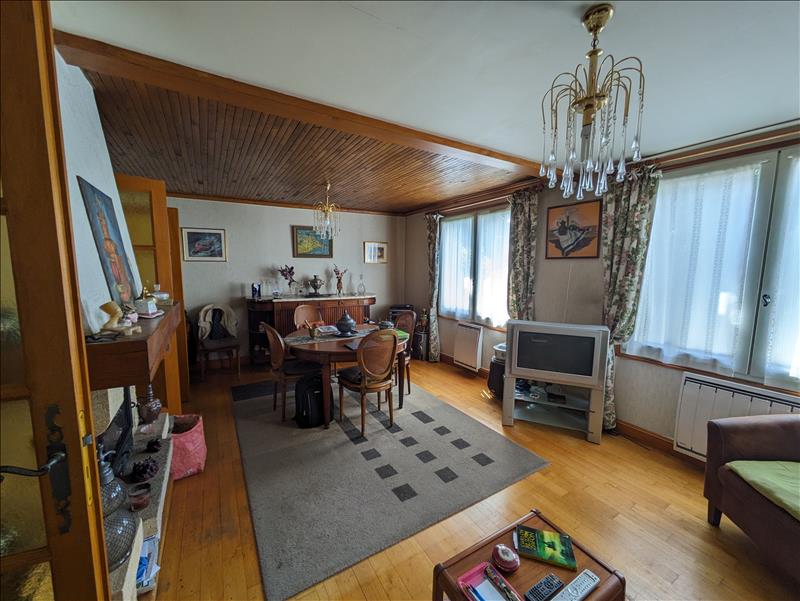 Vente Maison EXCIDEUIL - 8 pièces -140 m² - (24160)