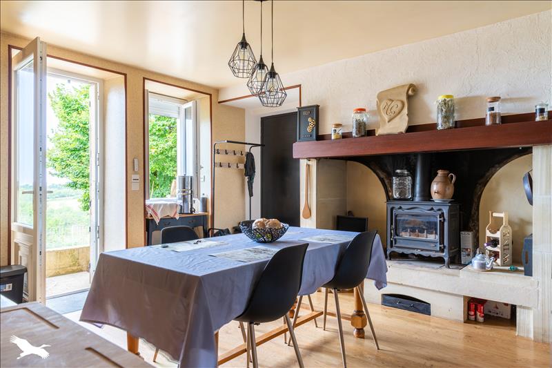 Vente Maison ST SULPICE D EXCIDEUIL - 7 pièces -168 m² - (24800)