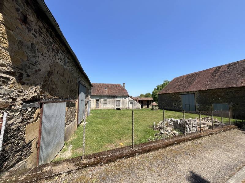 Vente Maison LANOUAILLE - 3 pièces -127 m² - (24270)