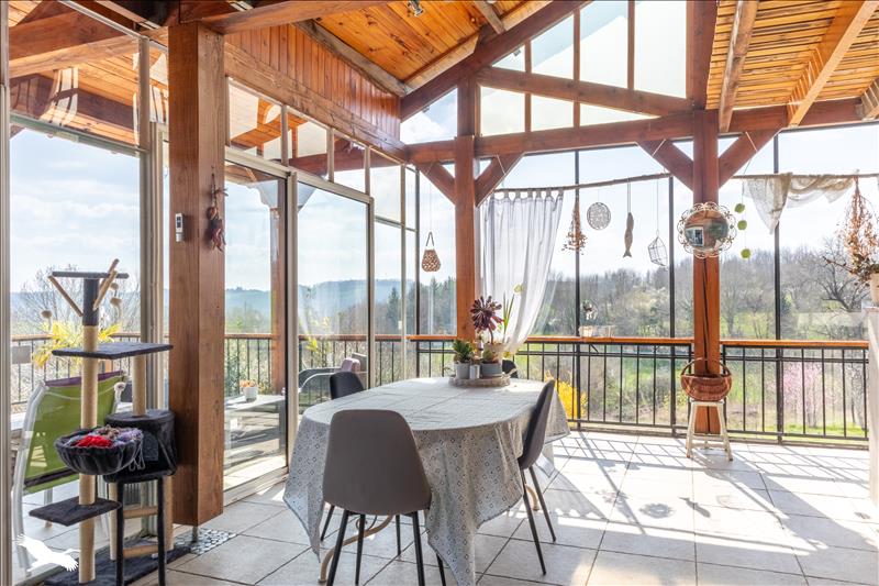 Vente Maison ST MESMIN - 6 pièces -150 m² - (24270)