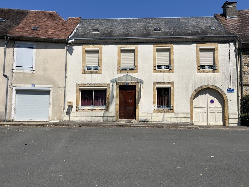 Vente Maison LANOUAILLE - 7 pièces -144 m² - (24270)