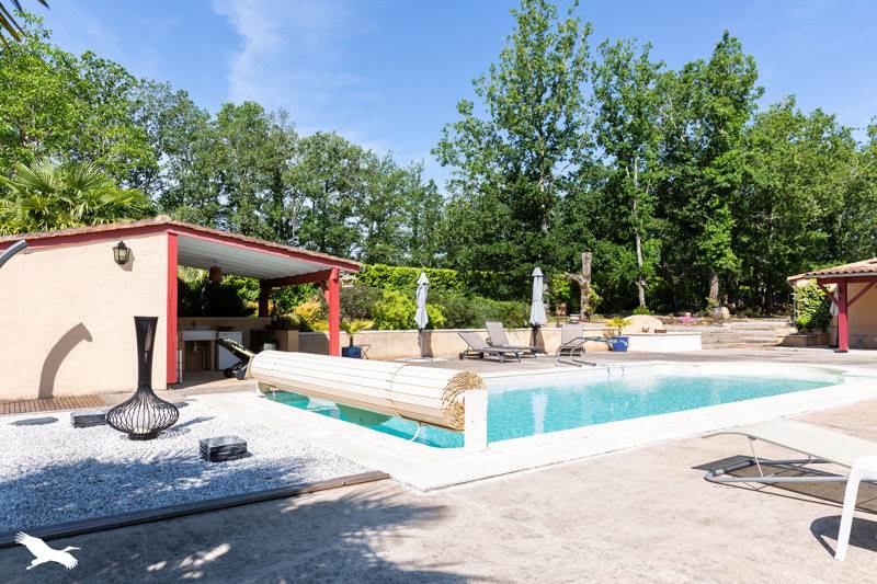 Vente Maison CHOURGNAC - 10 pièces -275 m² - (24640)