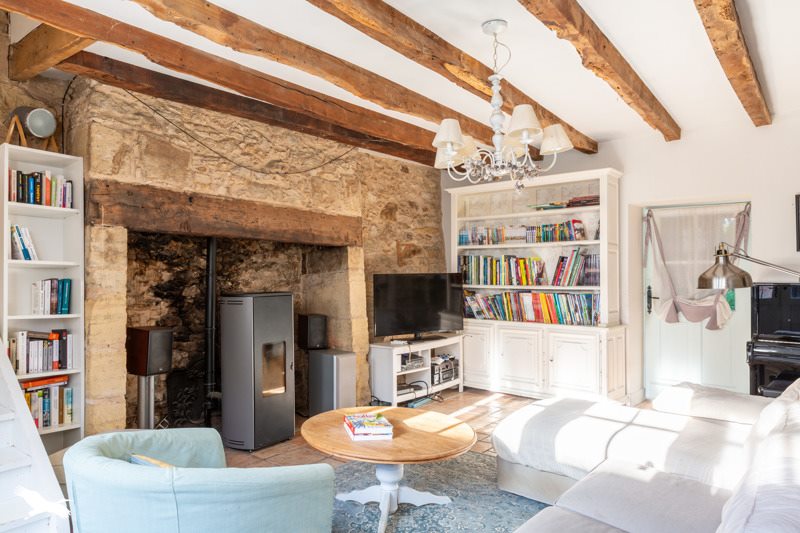 Vente Maison ANLHIAC - 7 pièces -150 m² - (24160)