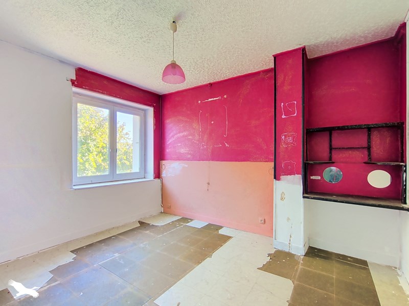 Vente Maison COULAURES - 9 pièces -198 m² - (24420)