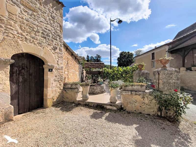 Vente Maison ST GERMAIN DES PRES - 5 pièces -111 m² - (24160)