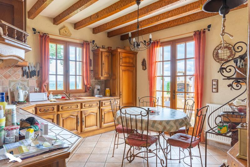 Vente Maison GENIS - 6 pièces -131 m² - (24160)