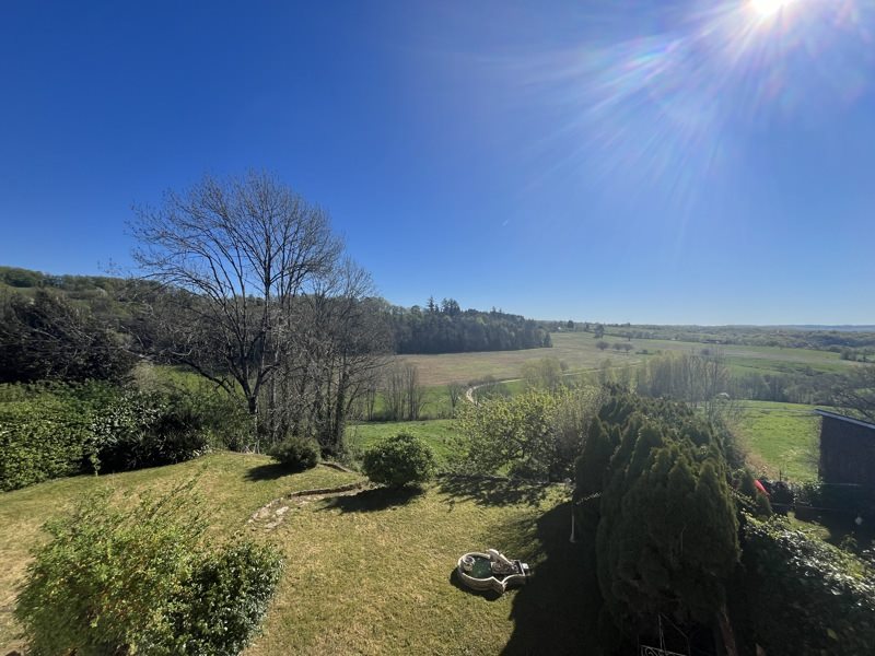 Vente Maison ANLHIAC - 5 pièces -110 m² - (24160)