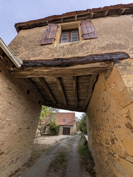 Vente Maison Saint-Germain-des-Prés - 3 pièces -78 m² - (24160)